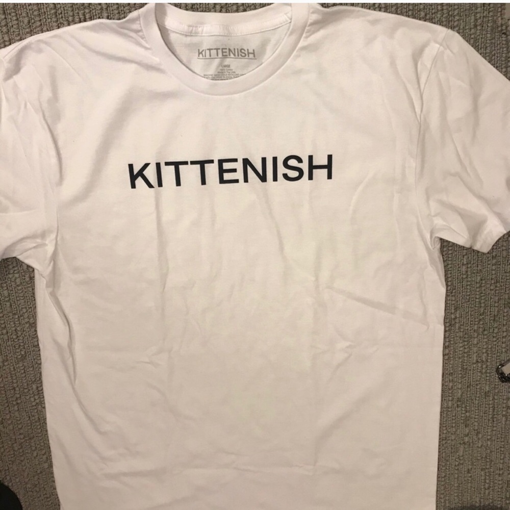 Kittenish tee 🐱